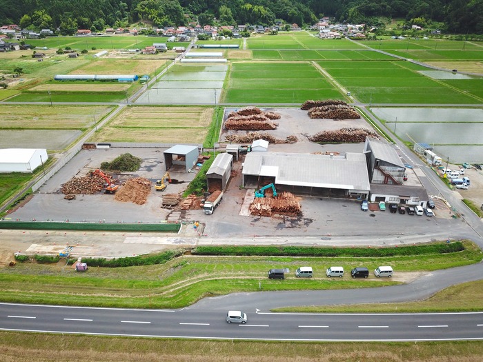 事業紹介（チップ生産工場）